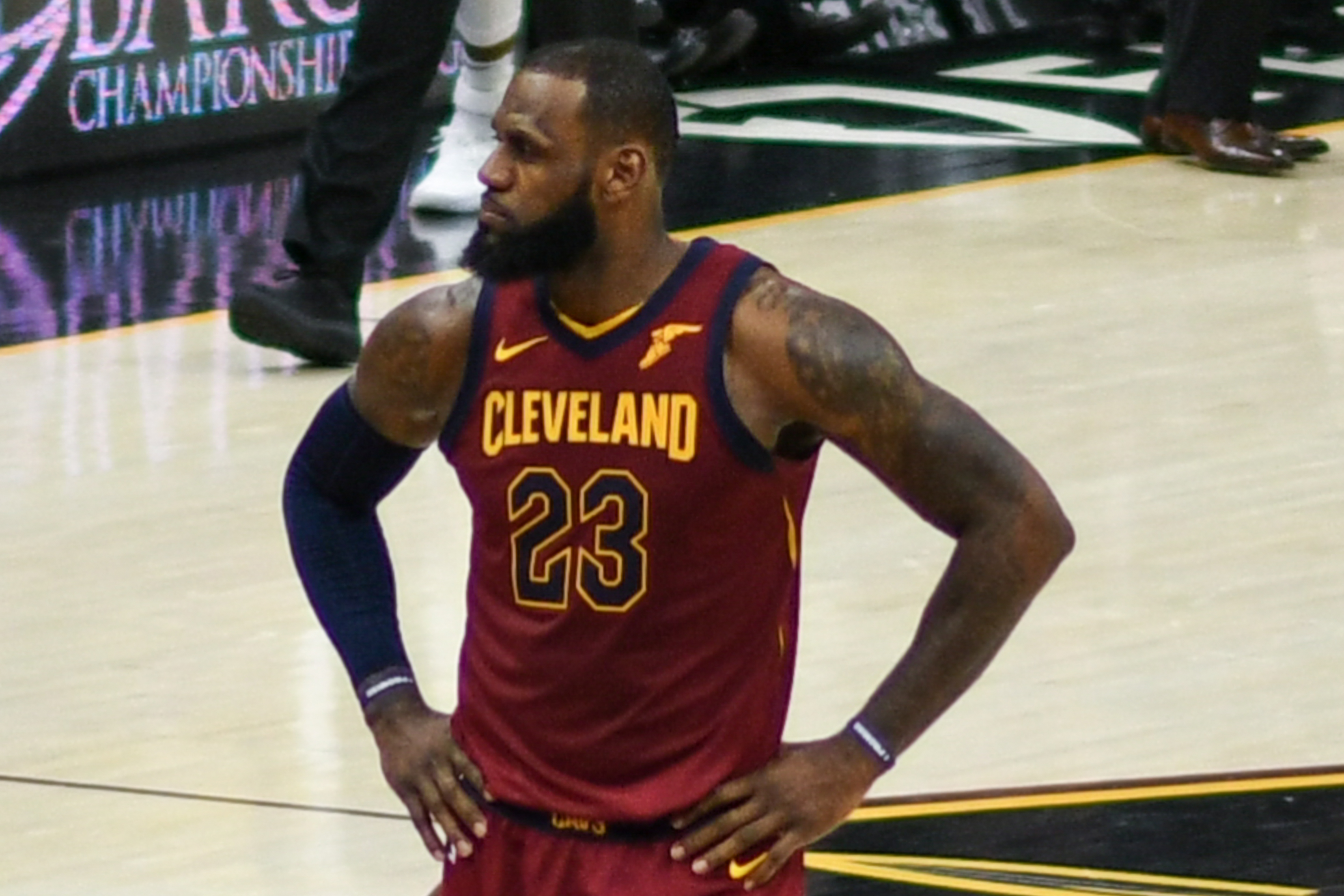 LeBron James: Complete Collector Guide